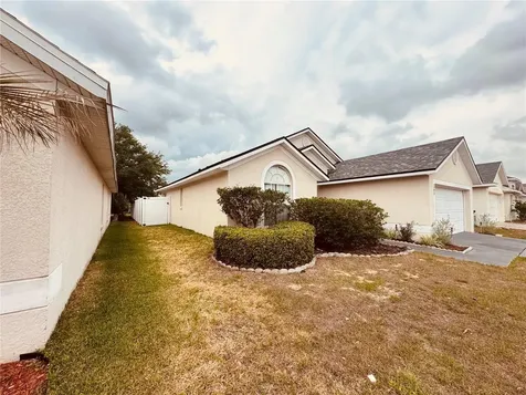 268 Haversham Way Davenport FL 33897