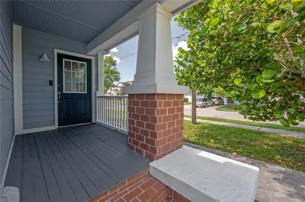 2714 W Fig Street Tampa FL 33609