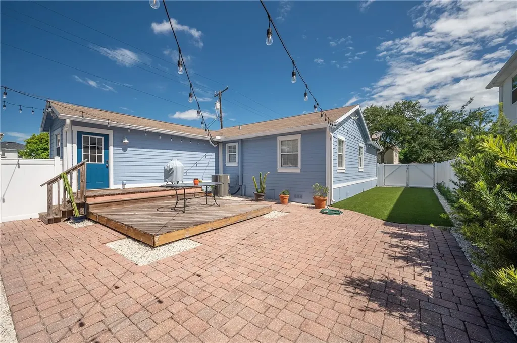2714 W Fig Street Tampa FL 33609