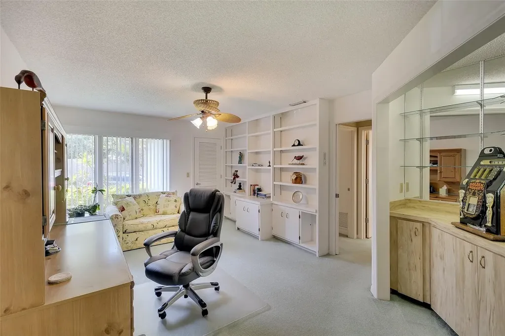 3825 Wilshire Circle Sarasota FL 34238