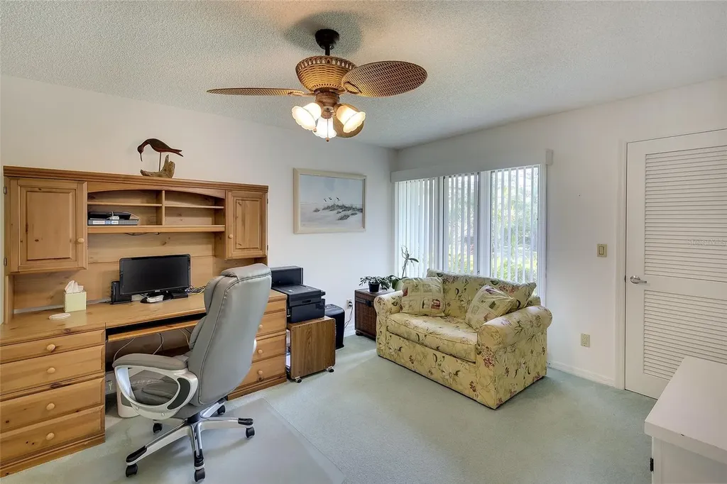 3825 Wilshire Circle Sarasota FL 34238