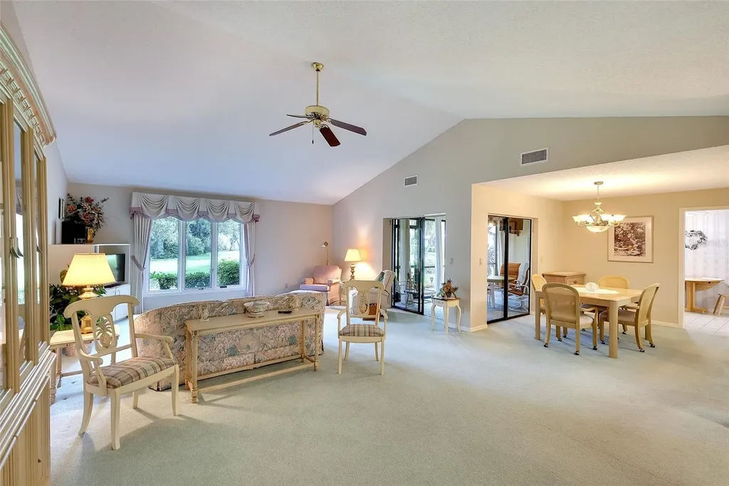 3825 Wilshire Circle Sarasota FL 34238