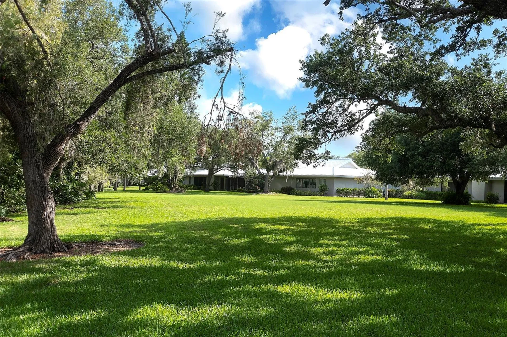 3825 Wilshire Circle Sarasota FL 34238