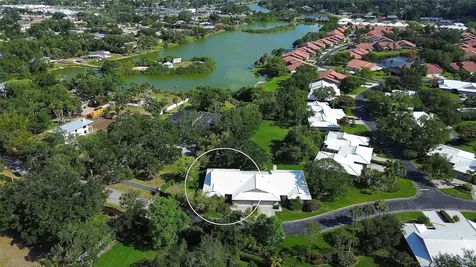 3825 Wilshire Circle Sarasota FL 34238