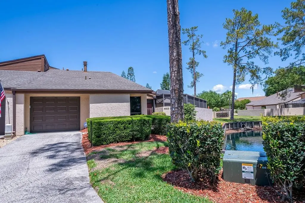 5003 Umber Way S Tampa FL 33624