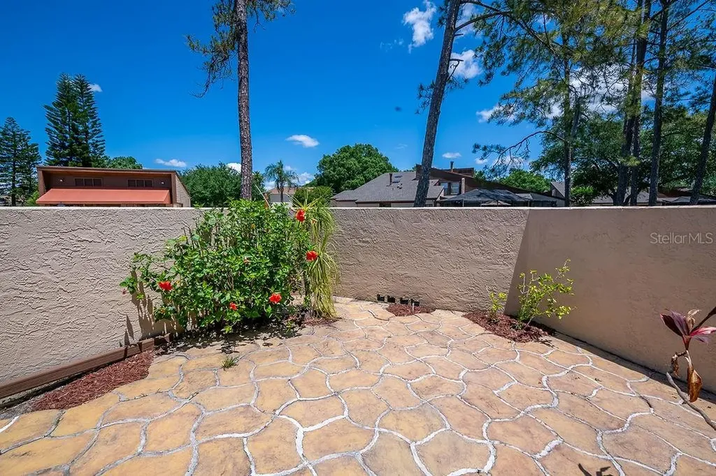 5003 Umber Way S Tampa FL 33624