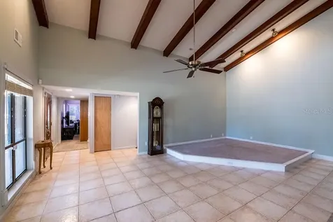 5003 Umber Way S Tampa FL 33624