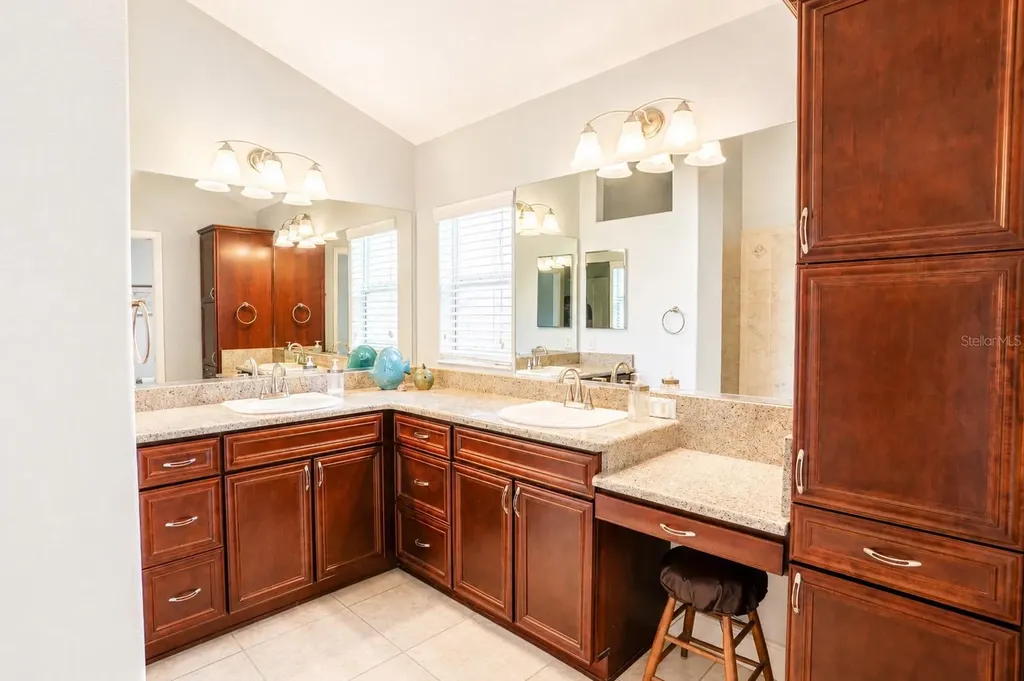 2696 Midland Terrace The Villages FL 32162