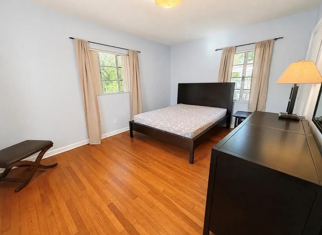 1006 Gulf Road Tarpon Springs FL 34689