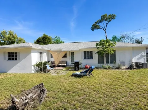 1006 Gulf Road Tarpon Springs FL 34689