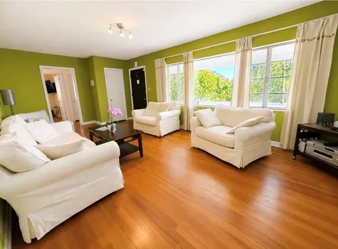 1006 Gulf Road Tarpon Springs FL 34689