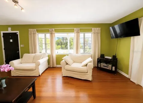 1006 Gulf Road Tarpon Springs FL 34689