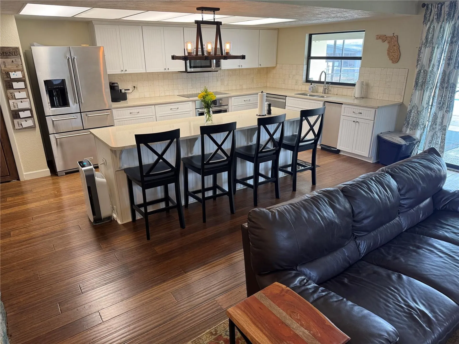 4232 County Road 400 Lake Panasoffkee FL 33538