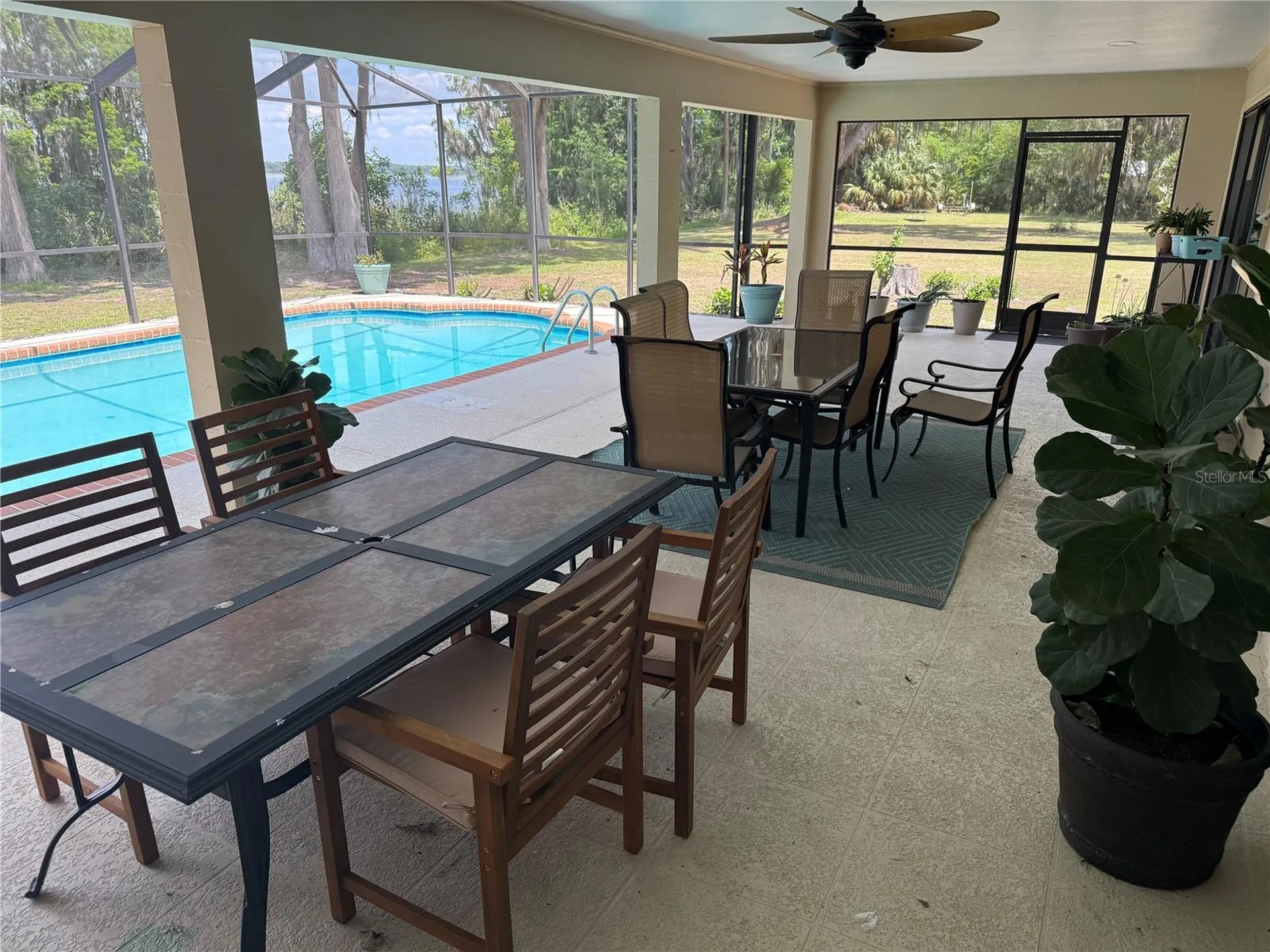 4232 County Road 400 Lake Panasoffkee FL 33538