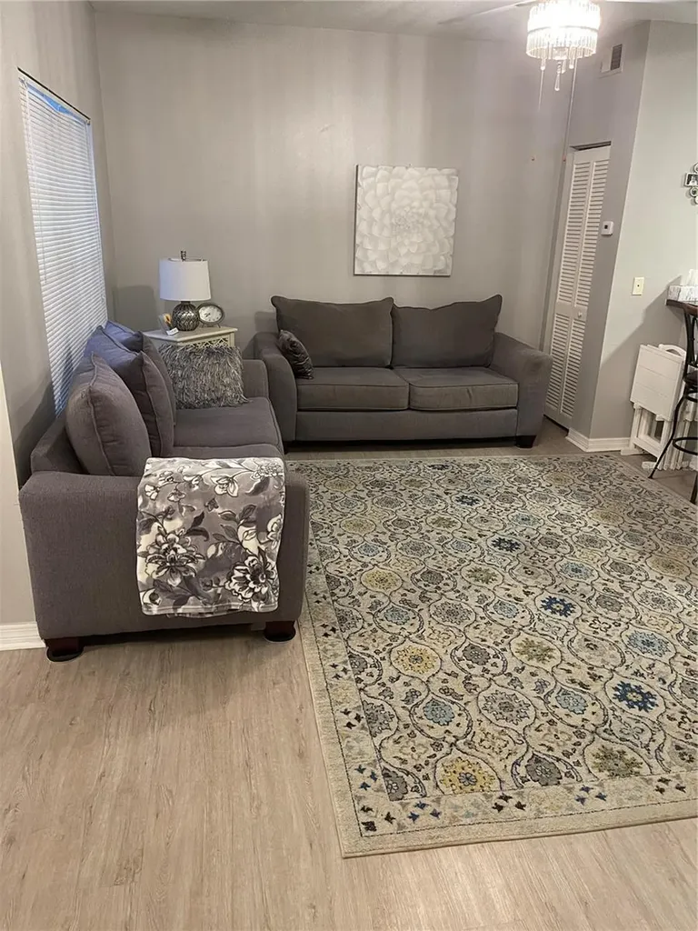 10764 70th Avenue Seminole FL 33772