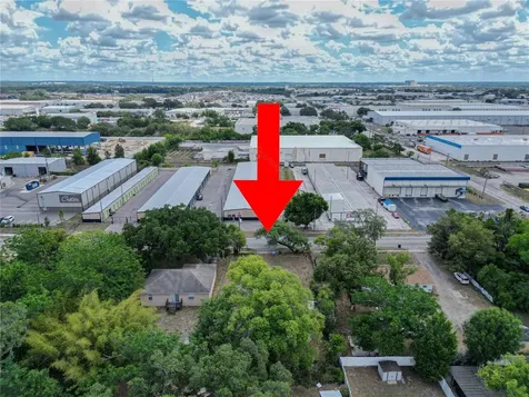 6208 N 50th Street Tampa FL 33610
