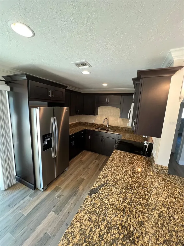 511 W Retta Esplanade Punta Gorda FL 33950