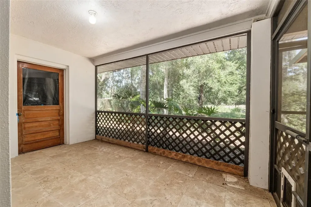 4367 S Us 301 Bushnell FL 33513