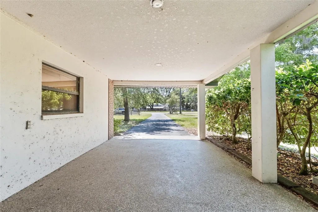 4367 S Us 301 Bushnell FL 33513
