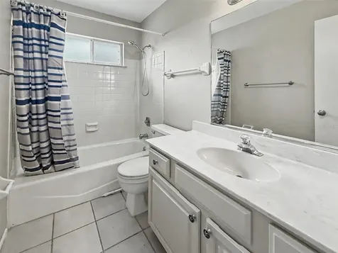 5365 Winewood Drive Sarasota FL 34232