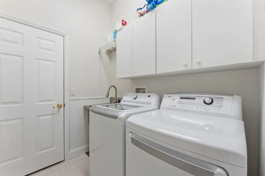 3406 Sylvan Shadow Street Valrico FL 33596