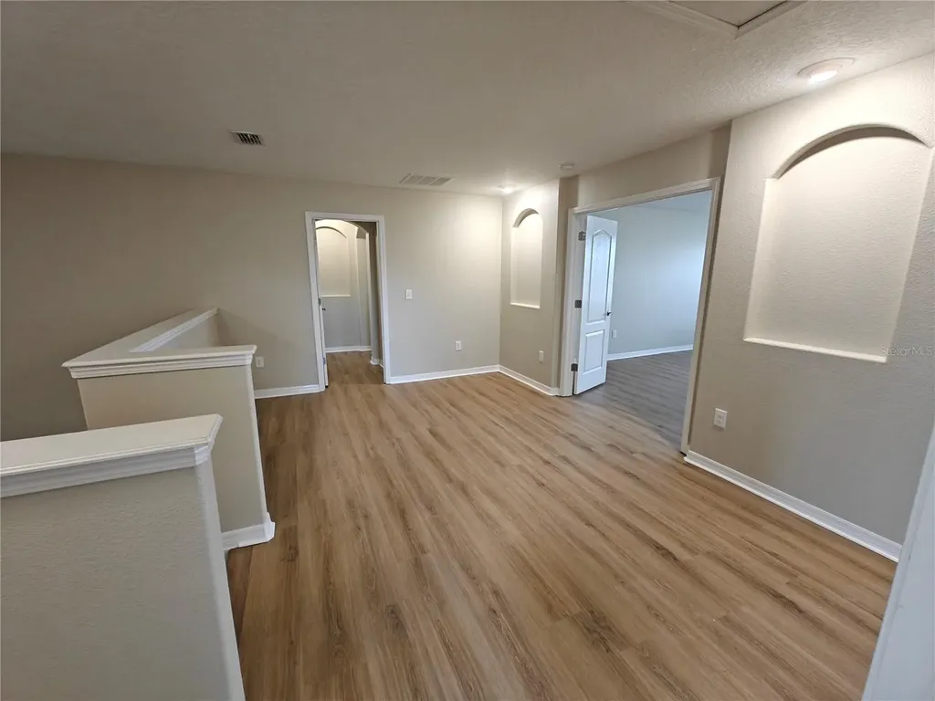 2221 Grantham Avenue Davenport FL 33837