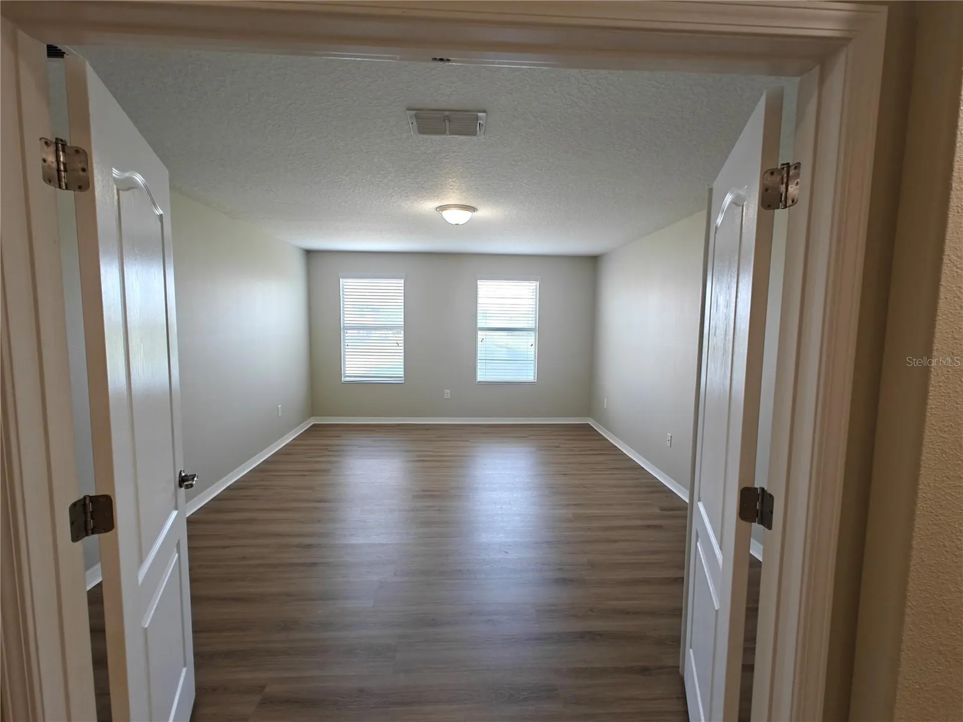 2221 Grantham Avenue Davenport FL 33837