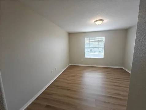 2221 Grantham Avenue Davenport FL 33837