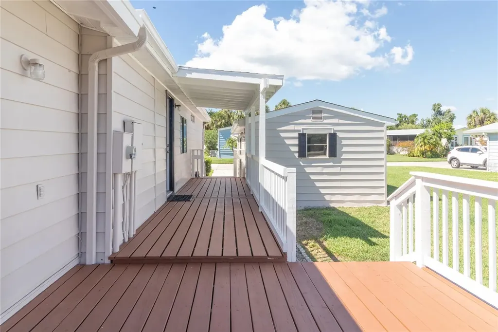 3 Meadow Circle Ellenton FL 34222