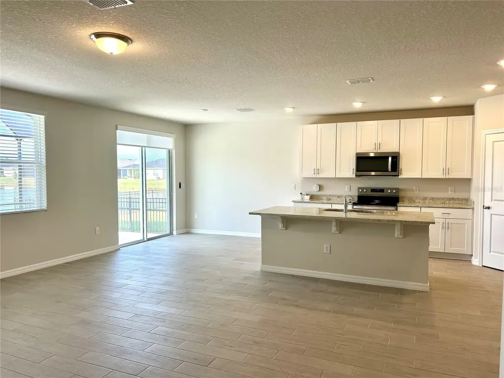 10225 Daybreak Glen Parrish FL 34219