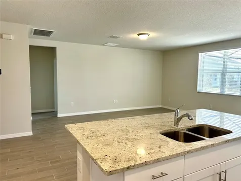 10225 Daybreak Glen Parrish FL 34219