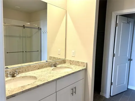 10225 Daybreak Glen Parrish FL 34219