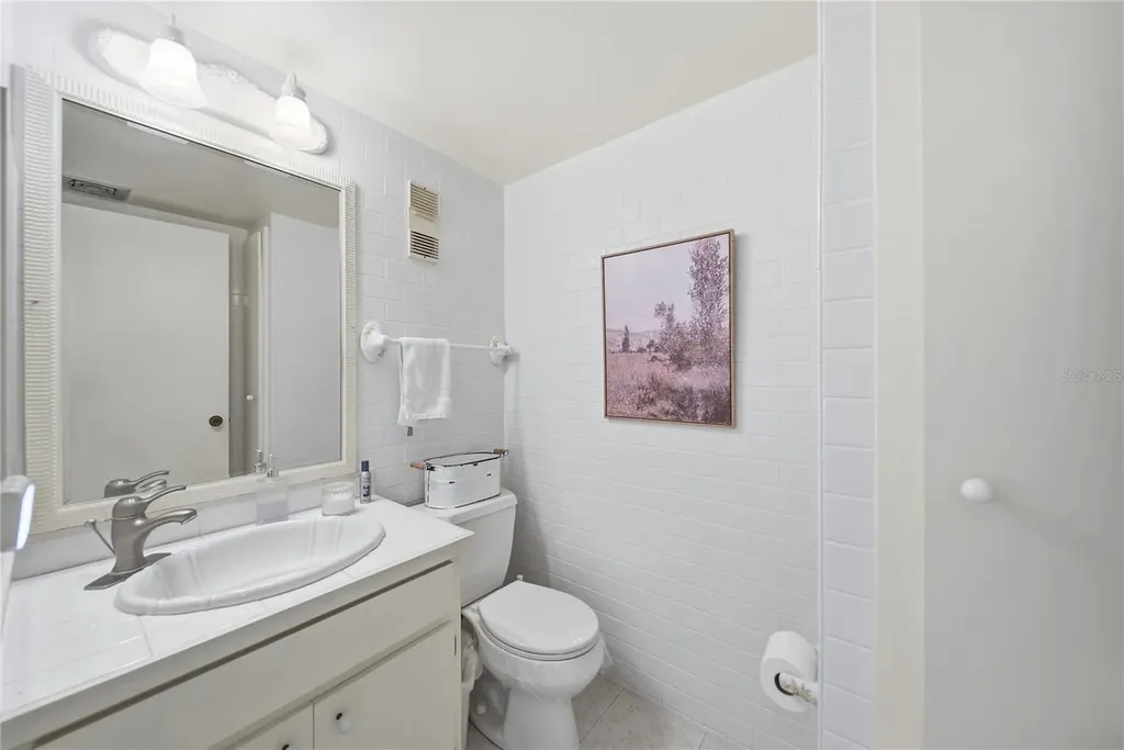 1 Key Capri Treasure Island FL 33706