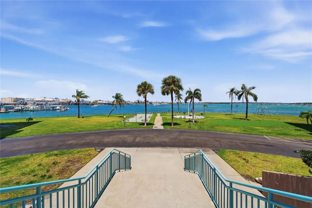 1 Key Capri Treasure Island FL 33706