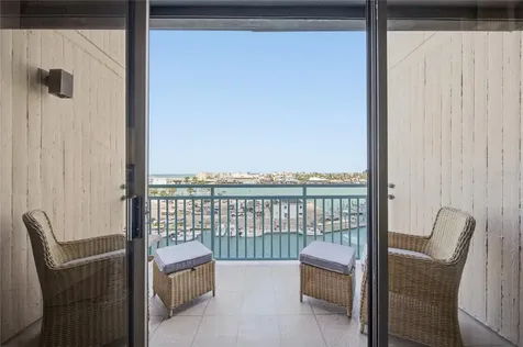 1 Key Capri Treasure Island FL 33706