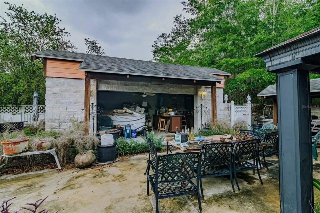 8845 NW 130th Street Reddick FL 32686