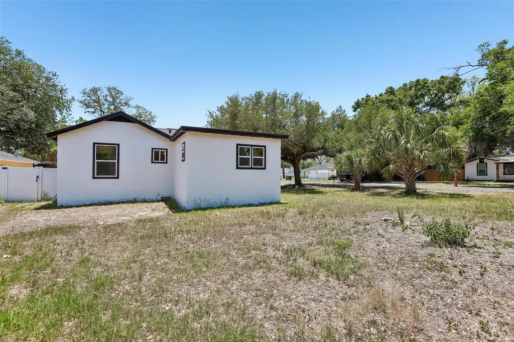 8523 N Edison Avenue Tampa FL 33604