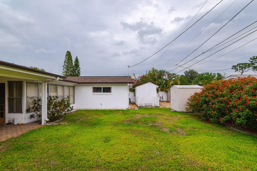 1825 Yale Drive Clearwater FL 33765