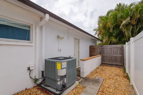 1825 Yale Drive Clearwater FL 33765
