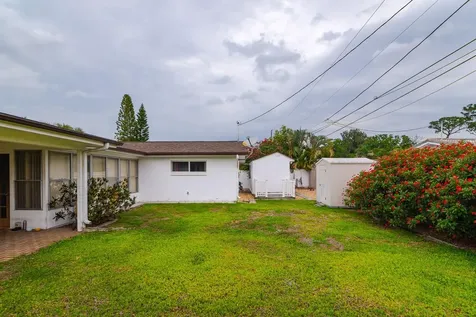 1825 Yale Drive Clearwater FL 33765