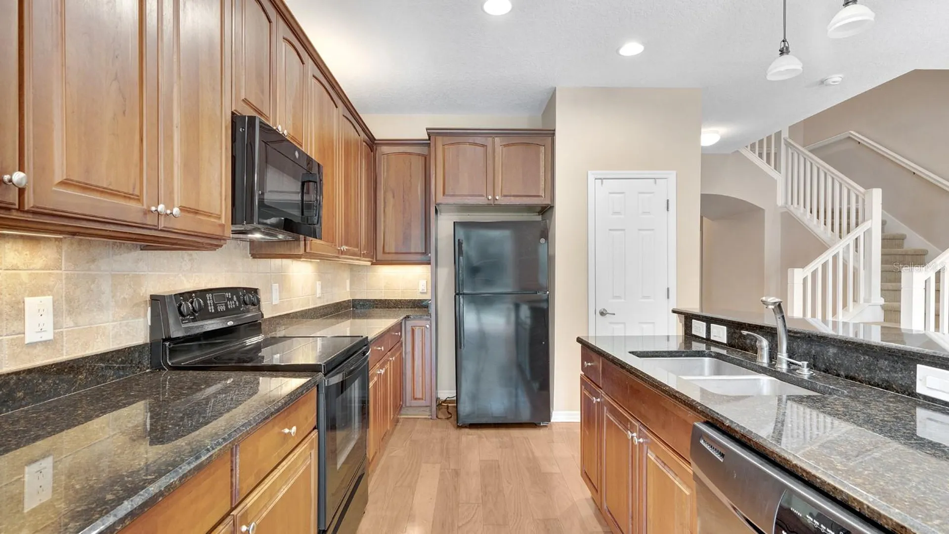 412 Penny Royal Place Oviedo FL 32765