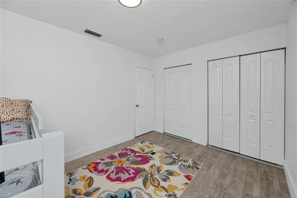 5960 89th Avenue N Pinellas Park FL 33782