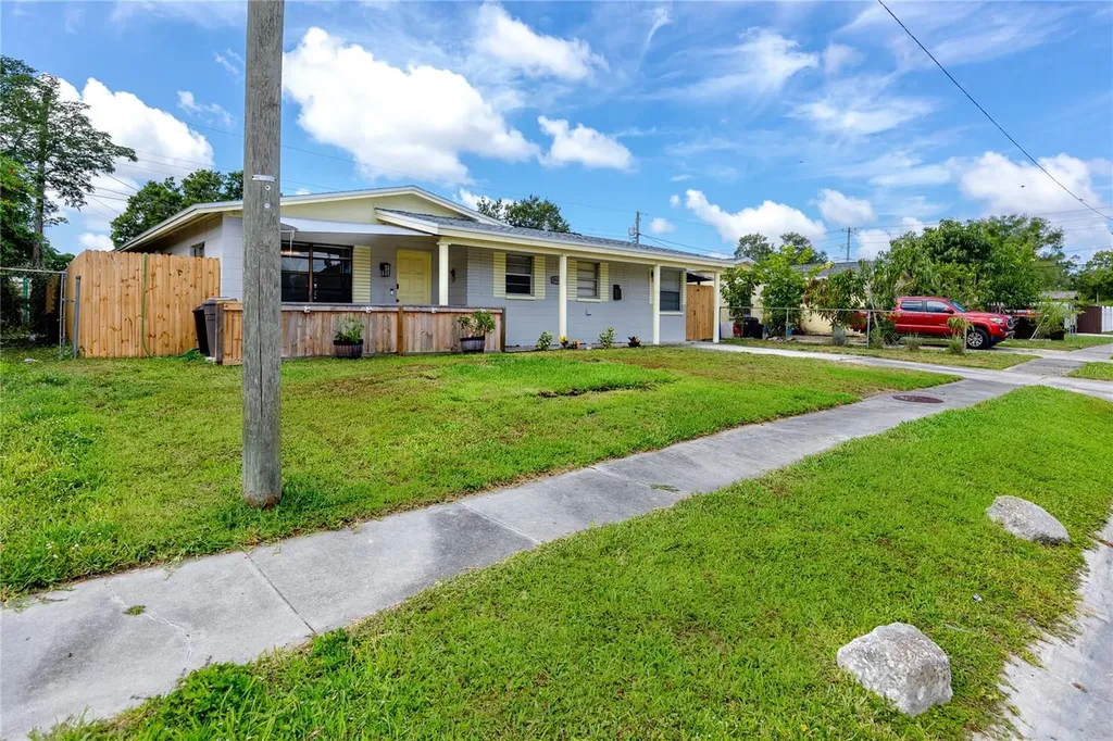5960 89th Avenue N Pinellas Park FL 33782