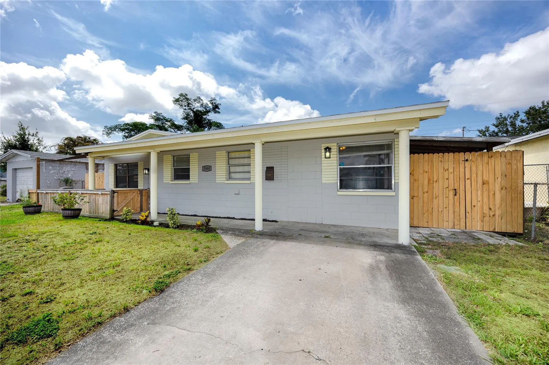 5960 89th Avenue N Pinellas Park FL 33782