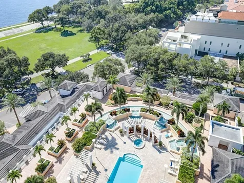 400 Beach Drive NE St Petersburg FL 33701