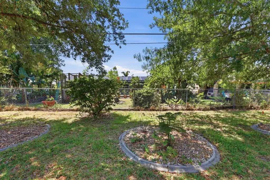 23383 Weaver Avenue Port Charlotte FL 33954