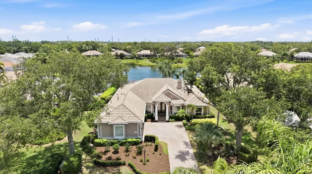8160 Collingwood Court University Park FL 34201
