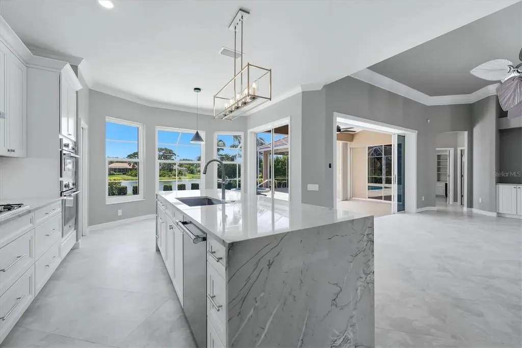 8160 Collingwood Court University Park FL 34201