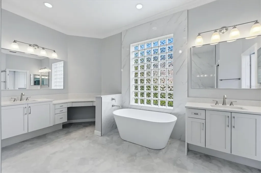 8160 Collingwood Court University Park FL 34201