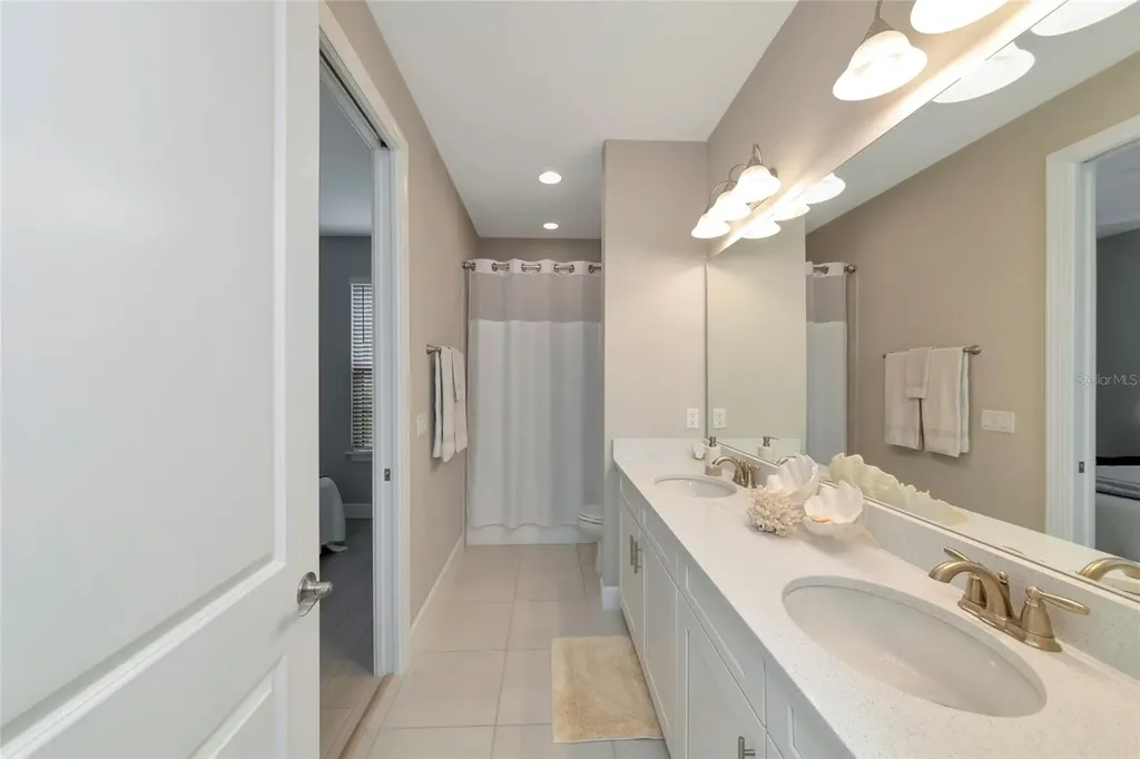 5328 Popoli Way Sarasota FL 34238